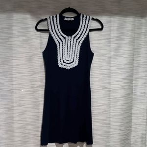 Paraella Dress